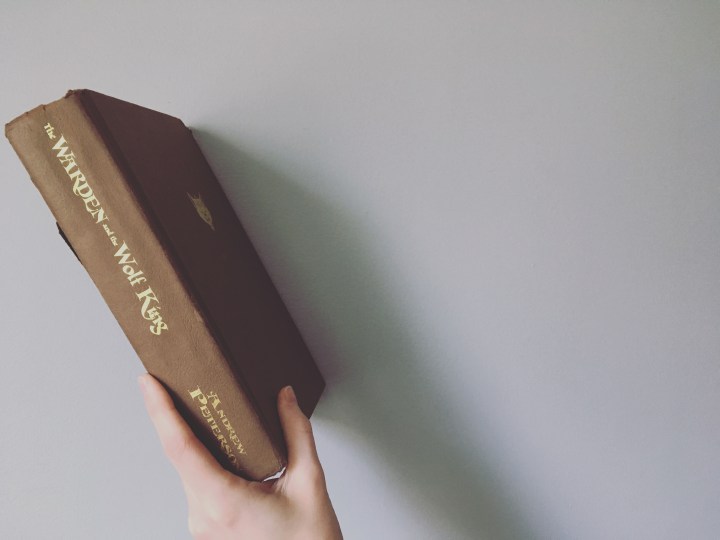 {Book Review} The Warden and the Wolf&nbsp;King